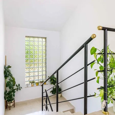 Two-bedroom Crikvenica 5 Apartment *