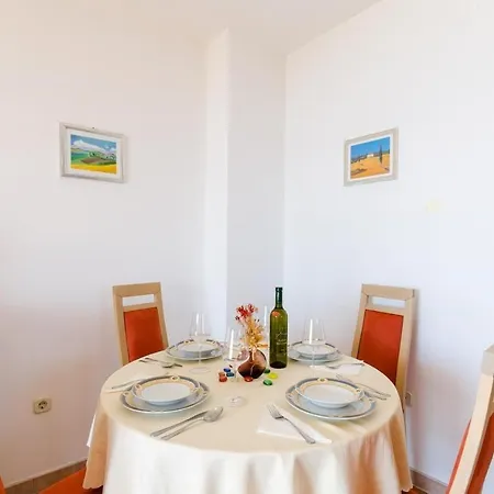 Two-bedroom Crikvenica 5 * Dramalj