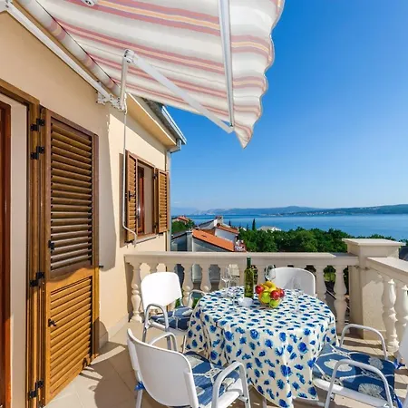 Apartment Two-bedroom Crikvenica 5 *