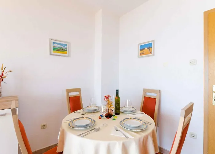 Two-bedroom 5
